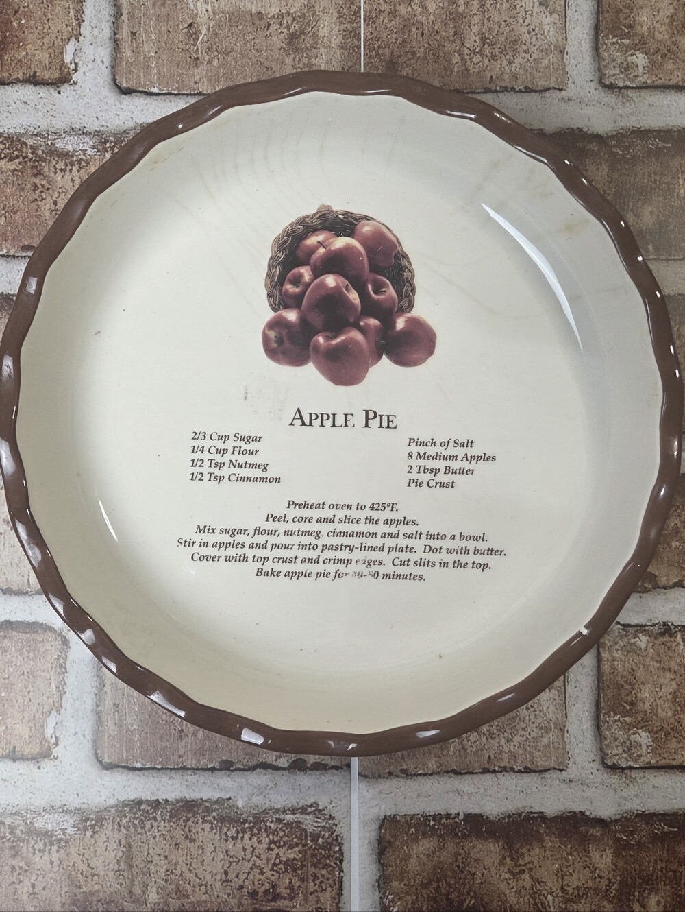 Vintage Cream and Brown Apple Pie Serving Dish